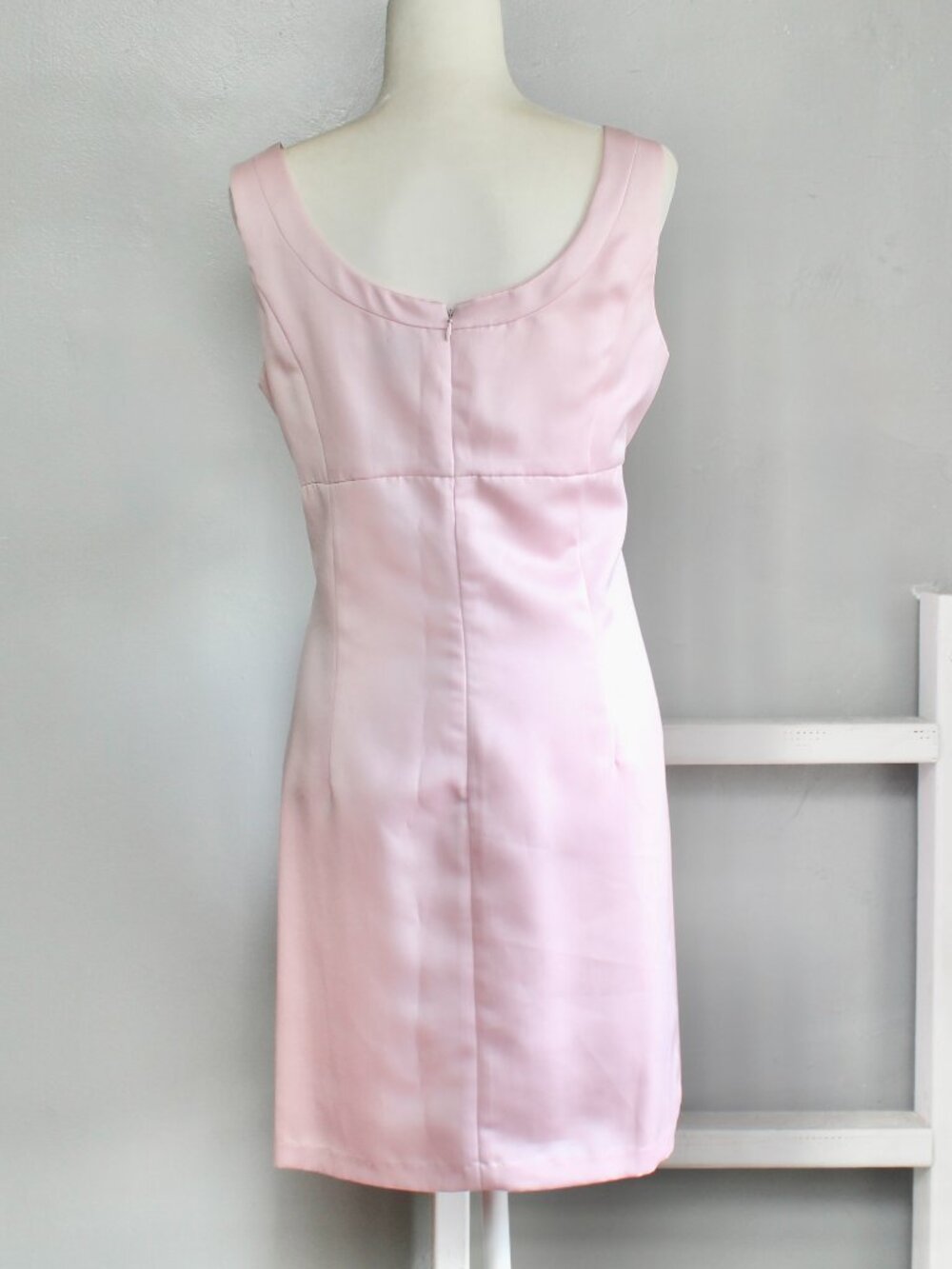 ABS Vintage 90s Pink Empire Waist Pleated Bow Satin Mini Party Dress Size 14 - Picture 2 of 5